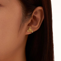 RINNTIN GAE09 Pendientes de Plata de Ley 925 con Baño de Oro de 14K, Diseño de Ojo Piramidal, Joyería para Mujer, Pendientes Triangulares