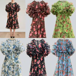 Robes pour femmes de haute qualité en gros pour les fêtes, robe maxi à volants de couleur unie avec corsage sans bretelles et robe de <span class=keywords><strong>soirée</strong></span> à lacets - Product Image 4