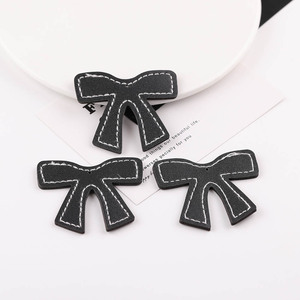 Lazos Decorativos de Cuero PU Coloridos para Accesorios de Bolsos DIY, Tamaño Mediano con Elementos Decorativos en 3D - Product Image 3