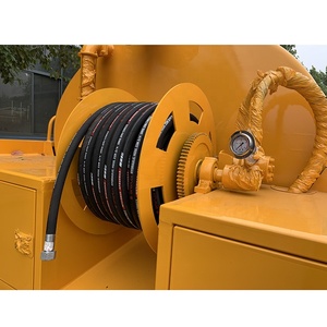 Autocarro Nuovo di Zecca DFAC 4x2 Giallo per Pulizia Fognature ad Alta Pressione con Serbatoio d'Acqua da 5.000 Litri in Vendita - Product Image 5