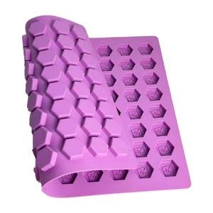 Molde de Silicona para Caramelos, Gomitas y Chocolate en Forma Hexagonal, Venta Caliente, Muestra Gratis - Product Image 1