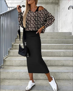 King Mcgreen Star mode imprimé deux pièces robe femmes ensemble Sexy col en v profond haut et sac hanche longue robe ensemble nouvelle tenue décontractée - Product Image 2