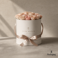 Premium Blumenboxen mit Individuellem Logo Bedruckte Runde Schachtel mit Schleifenband Luxuriöse Blumenverpackung Geschenkpräsentation Einzelhandelsdisplay
