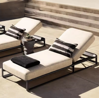 Chaise longue d'extérieur en aluminium, confortable, pour la détente légère, directement de l'usine
