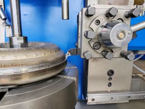 Высококачественная автоматическая коробка передач с гидротрансформатором сварочные инструменты новое состояние отличное обслуживание - Product Image 3