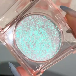 Palette Illuminante Vegana Green Diamond Glow, Lunga Durata, Alta Pigmentazione, Etichetta Privata, Bronzer e Illuminante - Product Image 1