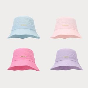 Chapeaux Bob en Cuir Brodés avec Étiquette Lettre pour Hommes et Femmes – Idéaux pour l'Été, les Sports de Plein Air, la Pêche, les Voyages et le Quotidien – Respirants - Product Image 1