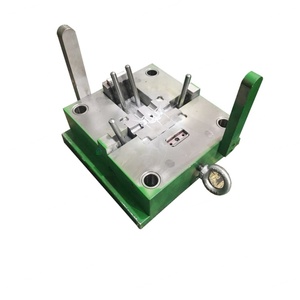 ODM OEM Vente Chaude Chine YIOT Fabrication de moules Moulage par injection plastique avec insert métallique pour pièces plastiques d'équipement médical - Product Image 4