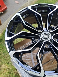 168 Ruedas de Carreras Personalizadas Forjadas de 16-24 Pulgadas con Acabado Negro, Aleación de Aluminio 6061-T6, para Autos de Pasajeros <span class=keywords><strong>Agera</strong></span> <span class=keywords><strong>Regera</strong></span> - Product Image 3