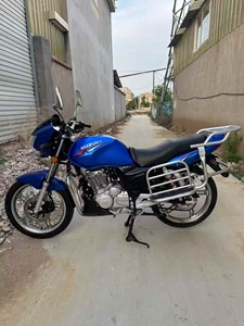 <span class=keywords><strong>Moto</strong></span> à essence <span class=keywords><strong>Suzuki</strong></span> EN150 150cc personnalisée monocylindre 4 temps refroidie par air CDI adaptée à toutes sortes de conditions routières - Product Image 4