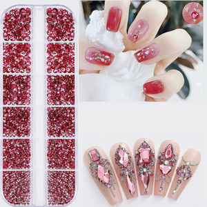 Navidad rojo 12 rejilla 1500 Uds. Diamantes de imitación de cristal para uñas SS4-SS16 parte posterior plana <span class=keywords><strong>AB</strong></span> cristal Strass 3D encanto DIY manicura decoraciones de uñas - Product Image 2