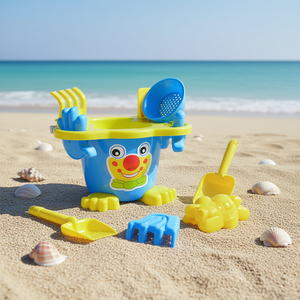 Ensemble de jouets de plage pour enfants Smiley avec seau, pelle, bêche, tamis, entonnoir et moules d'animaux, emballé en filet - Product Image 2