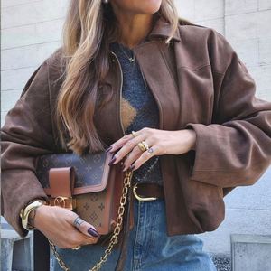 Manteau ample en daim style vintage européen et américain pour femme, poncho d'automne, 9 couleurs au choix, vente en gros transfrontalière - Product Image 4