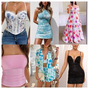 เสื้อผ้าผู้หญิงเกรดหนึ่งของจีนเสื้อผ้าสภาพแบบผสมในก้อนเล็ก - Product Image 1