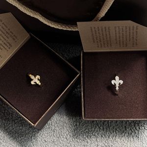 Anillo de Plata de Ley S925 con Diseño de Flor de Iris, Estilo Vintage, Lujo Ligero, Diamantes Completos, Alta Belleza, Temperamento, Moda - Product Image 1