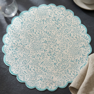 Nouveauté tendance : Sets de table ronds classiques réutilisables en 100 % coton, imprimés à la main au bloc, motifs floraux indiens, bleu aqua et vert russe - Product Image 3