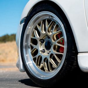 Rueda forjada de 17, 18, 19, 20, 21, 22, 23, 24 y 26 pulgadas para Ford Mustang GT GT500 GT550 <span class=keywords><strong>Shelby</strong></span> para Nissan 350Z GTR r32 r33 R34 R35 nismo - Product Image 1