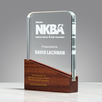 Gravure personnalisée Crystal Glass Award Trophée Base en bois Trophée en cristal MH-NJ00704