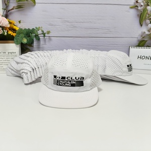 Nhanh Chóng Làm Khô 100% Polyester Sợi Trọng Lượng Nhẹ Thoáng Khí Laser Đục Tùy Chỉnh Truyền Nhiệt Biểu Tượng Cắm Trại <span class=keywords><strong>Cap</strong></span> Chạy Hat - Product Image 1