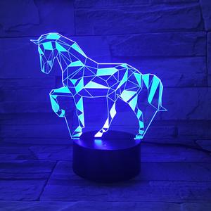 Lámpara de Noche LED <span class=keywords><strong>Unicornio</strong></span> Personalizada RGB para Habitación Infantil, Creativa, con Base Acrílica de Ilusión 3D, Funciona con USB y 3 Pilas AA, para Mesa de Escritorio Infantil - Product Image 3