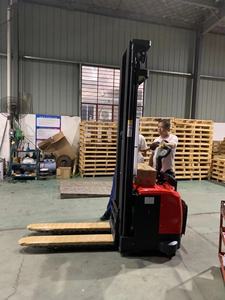 Apilador Eléctrico EVERLIFT HELI de 1.0t, 1.5t, 2t, <span class=keywords><strong>2.5t</strong></span>, 3t, Apilador Portátil con Patas Abatibles, Fabricante de Apiladores Eléctricos - Product Image 4