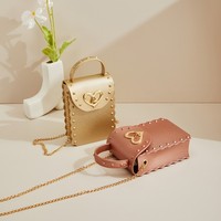 Sac mini tendance en PVC effet gelée, pochette de téléphone luxueuse cloutée, sac mini personnalisable style français pour enfants