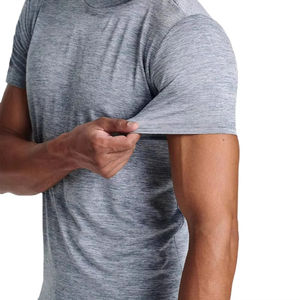 Impression personnalisée de haute qualité Design personnalisé hommes T-Shirts marque mince coton Fitness Musculation hommes Gym t-shirt - Product Image 1