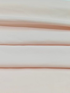 Tissu sandwich Air Layer à couleur personnalisée, 140 cm, 300 g/m², nylon spandex, haute élasticité, doux, pour la fabrication en gros de lingerie pour filles - Product Image 2