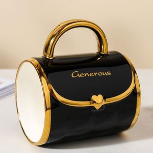 Juego de Tazas de Café y Té de Porcelana con Borde Dorado de Lujo Personalizado, Taza con Forma de Bolso con Bonito Diseño Floral para Regalos - Product Image 3