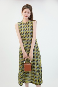<span class=keywords><strong>Vestido</strong></span> Largo Informal de Otoño para Mujer <span class=keywords><strong>Issey</strong></span> <span class=keywords><strong>Miyake</strong></span>, Diseño Plisado con Patrón de Cuadros, Elegante y a la Moda - Product Image 3