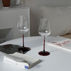 Verres à vin teintés rouges de luxe européens tige unique en gros Transparent <span class=keywords><strong>rouge</strong></span> cristal de couleur lumière grenaille de luxe <span class=keywords><strong>rouge</strong></span> vin blanc - Product Image 4