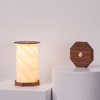 Lampe de chevet pliable en bois tendance 2026, batterie rechargeable incluse, lampe de table créative, décoration d'intérieur, cadeau promotionnel