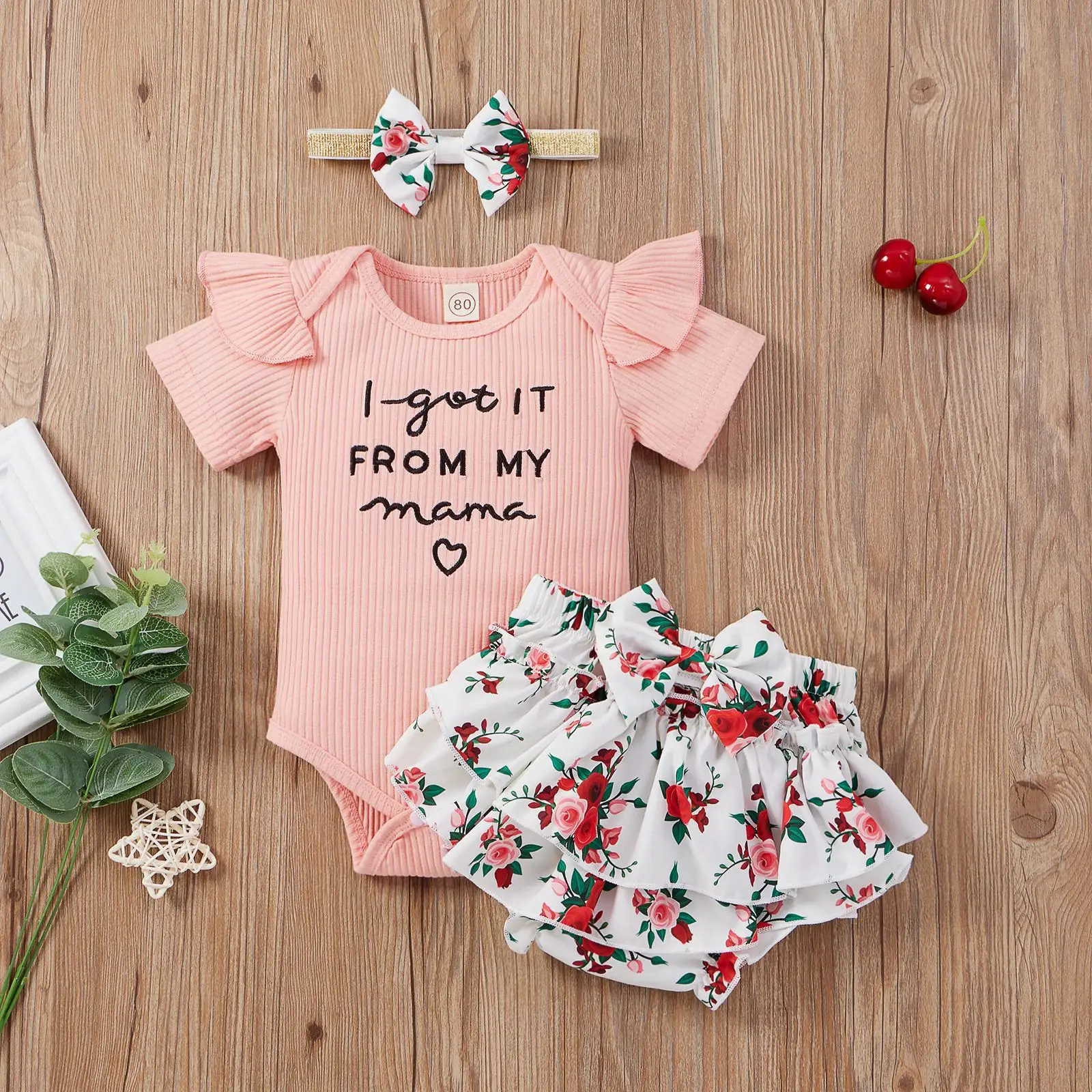 Bebekler ve bebek kıyafeti pamuk tatlı çiçek bebek giysileri/bebek tulum + saç bandı