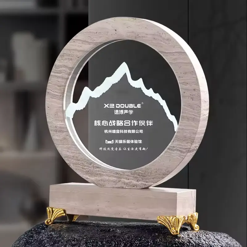 Nouveau produit Design créatif Trophée de cristal de marbre exquis Excellent trophée de cristal de recommandation d'honneur d'employé