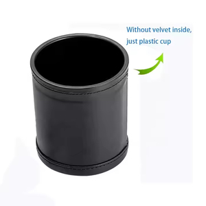 Logotipo <span class=keywords><strong>en</strong></span> relieve personalizado Profesión Entretenimiento <span class=keywords><strong>Casino</strong></span> Taza <span class=keywords><strong>de</strong></span> cuero Pu personalizada para juegos Buena Taza <span class=keywords><strong>de</strong></span> <span class=keywords><strong>Juego</strong></span> <span class=keywords><strong>de</strong></span> plástico grande hecha a mano - Product Image 3