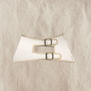 Pegamento superior de zapatos de cristal de grado blanco en zapatos de sandalia como decoración Venta caliente - Product Image 5