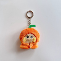 Vente en gros 2026 : Nouveauté ! Porte-clés pendentif en peluche, jouet de poupée, accessoire de sac, chapeau de dessin animé pour enfants avec mini-fruits