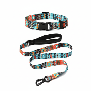 Ensemble de chien VVMEETYOU, collier réglable de style ethnique à motifs bohèmes doux avec boucle en métal et poignée rembourrée de 4 pieds - Product Image 1