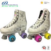 Chaussures de patinage à roulettes en PU blanc personnalisable pour enfants avec lumières clignotantes Patins à roulettes quadruple