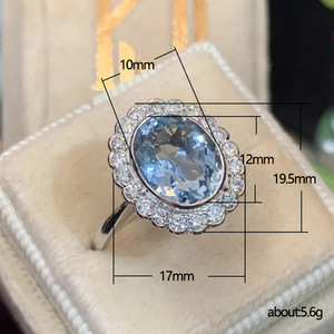 Elegante anello a forma di fiore con pietra ovale blu acqua per donna, design intarsiato, gioielli alla moda - Product Image 5