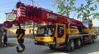 Grúa Torre Sin Plataforma Sany STC500 de Segunda Mano de Alta Calidad, Capacidad de Elevación de 50 Toneladas, Motor PLC, Bomba, Caja de Cambios, Motor con 300 Horas de Funcionamiento