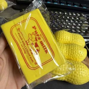Juguete Blandito de PU con Forma de Bloques de Mantequilla y Leche Simulados, Súper Suave, Húmedo y Esponjoso, Juguete Antiestrés Creativo para Aliviar el Estrés - Product Image 6
