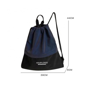 Mochila con Cordón de Poliéster Impermeable y Portátil de Nuevo Diseño, Logotipo Personalizado, Reflectante, con Bolsillos - Product Image 2