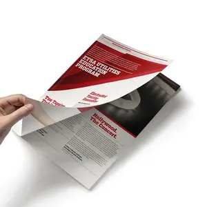 Flexography A3 ผู้ถืออะคริลิคผนังนูนการพิมพ์ตัวอย่างงานแต่งงานการออกแบบเสื้อผ้าประตู Trifold กระดาษโบรชัวร์