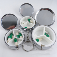 Porte-clés créatif en argent pour pilules, boîte à pilules ronde en métal à 3 cellules pour cadeau de père
