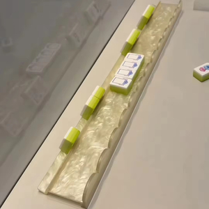 Organizador de Fichas de Mahjong de Acrílico con Diseño de Concha de Tortuga y Perlas de Lujo de 20 Pulgadas, Estilo Americano, Varios Diseños, Juego de Regla y Empujador de 4 Piezas - Product Image 5