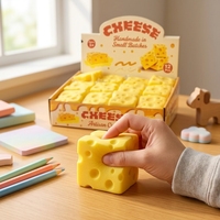 Jouet anti-stress en forme de cube de fromage jaune, à remontée lente, doux et sensoriel, pour le bureau