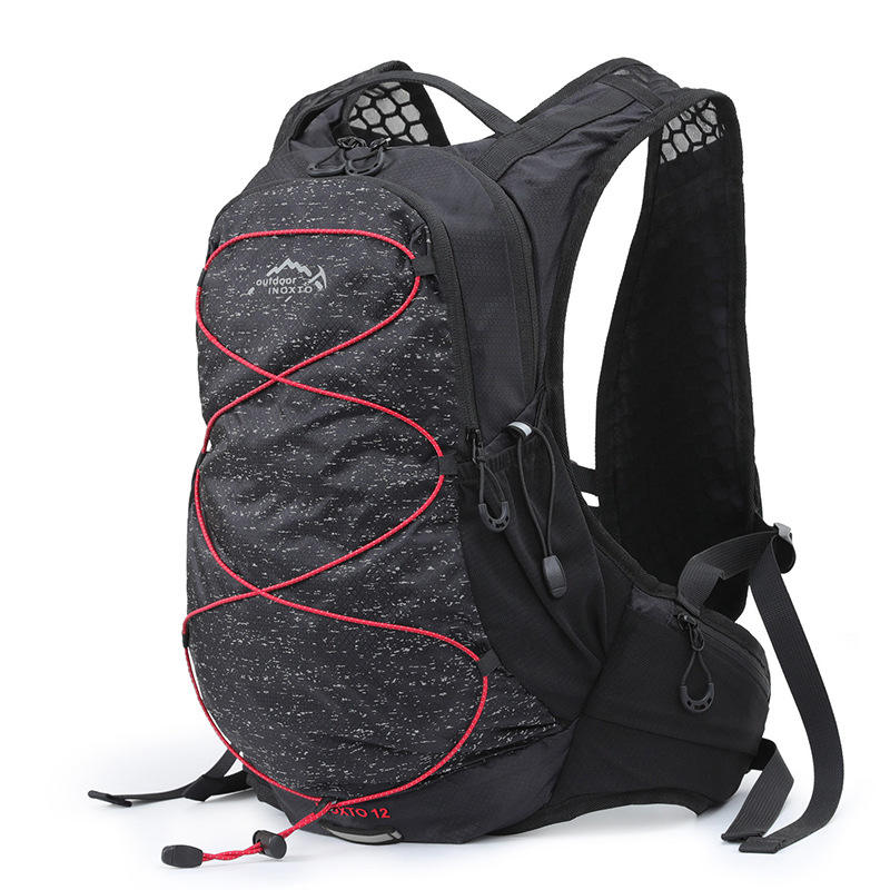 สีดำ - กระเป๋าเป้ + ถุงน้ำ 2 ลิตร