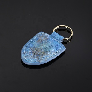 Tùy Chỉnh Lá Chắn PU Da Móc Khóa Lãng Mạn Kim Loại Dây Móc Khóa Với Engravable Charms Độc Đáo Phù Hợp Cho Tình Yêu Quà Tặng Cho Các Cặp Vợ Chồng - Product Image 3