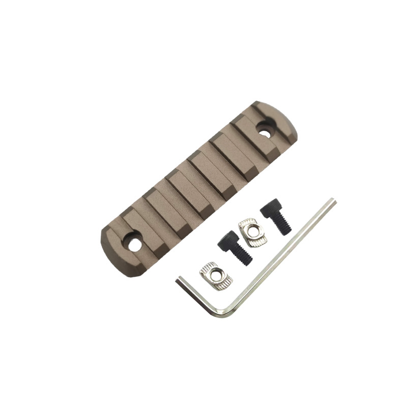 7 slot marroni (lunghezza 8cm spaziatura dei fori 6cm)